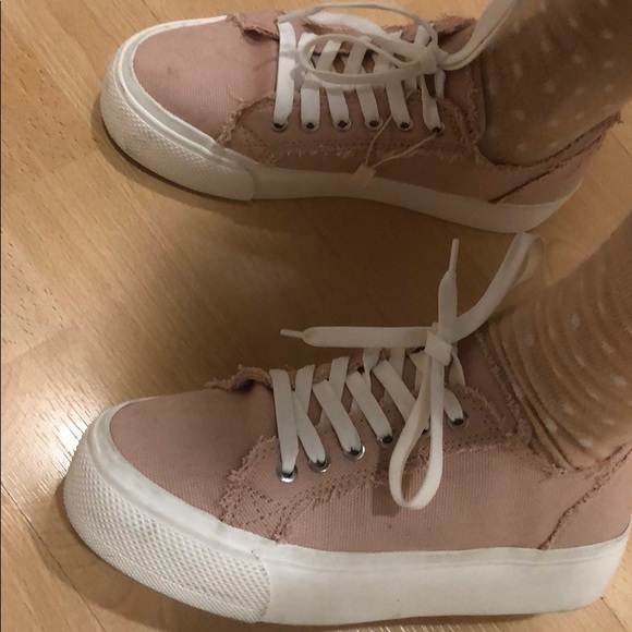 🌷🌷pull&bear sneakers shoes 🌷🌷 - Picture 7 of 8
